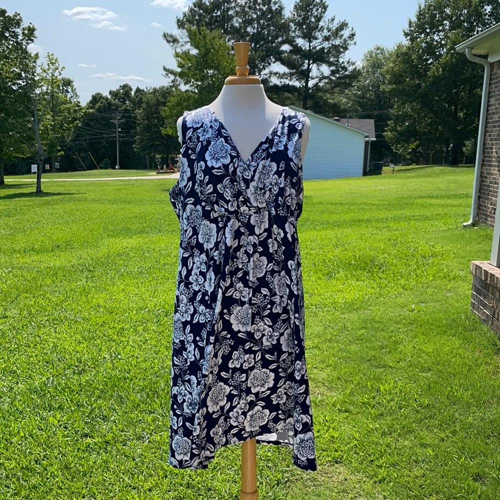 St. John's Bay Women’s Sleeveless Navy Blue Dress